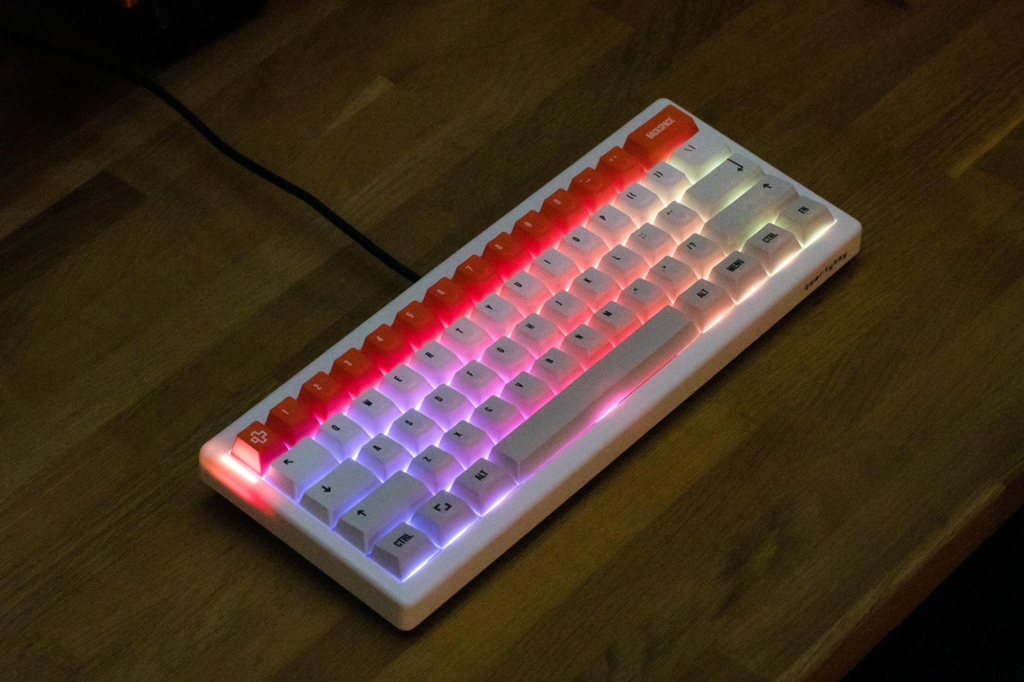 QwertyKey61 PRO Alba Hotswap RGB VIA Gasket Mounted Klawiatura Mechaniczna Gaming
