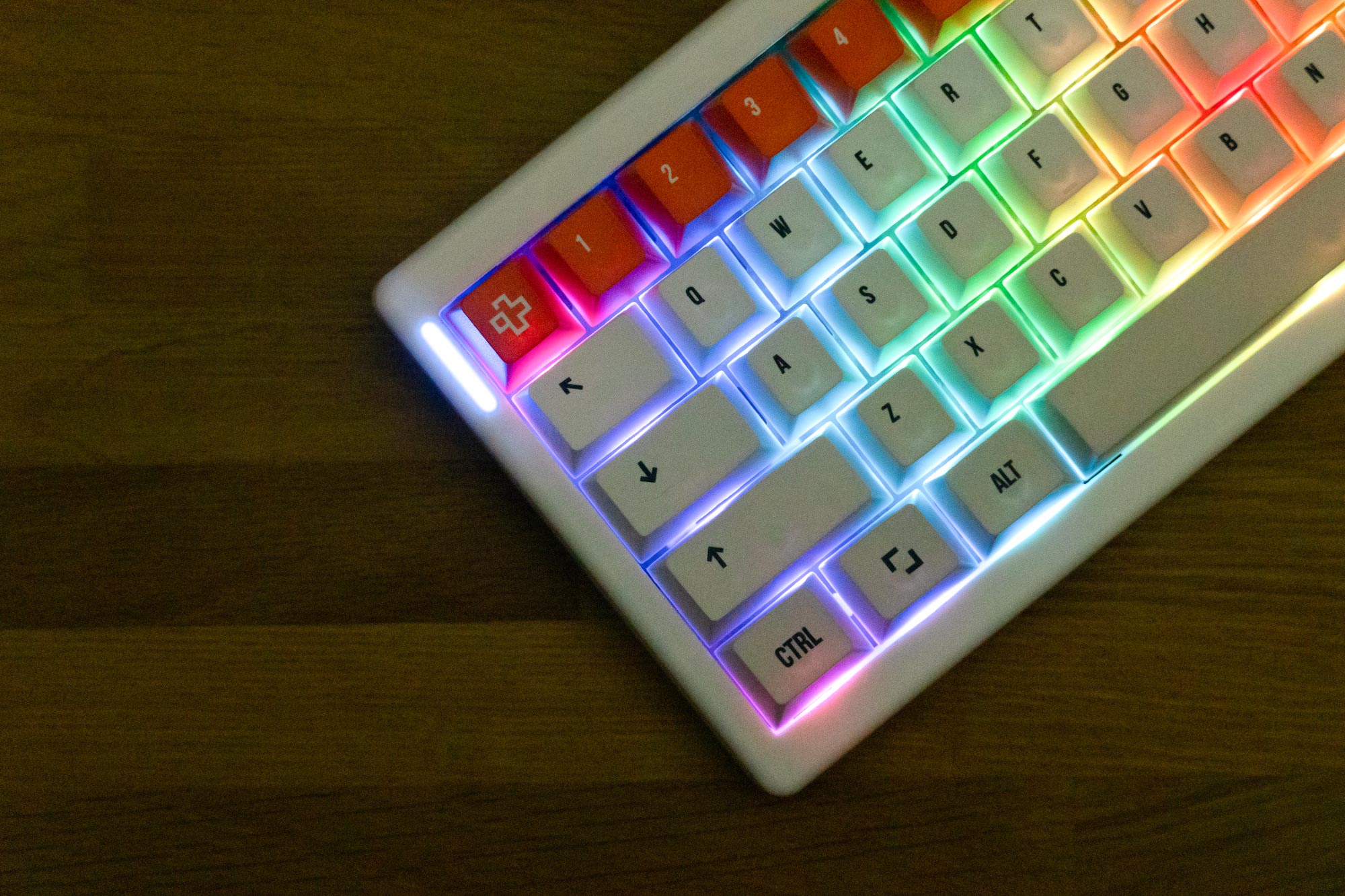QwertyKey61 PRO Alba Hotswap RGB VIA Gasket Mounted Klawiatura Mechaniczna Gaming