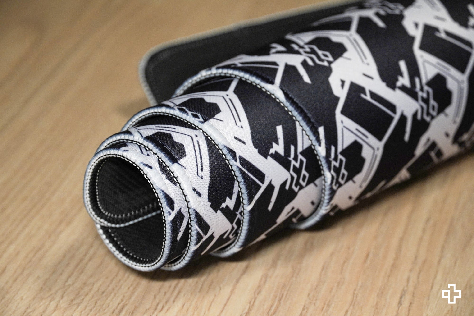 Deskmat Mousepad QwertyKey Graveyard 4mm margini cusute - QwertyKey