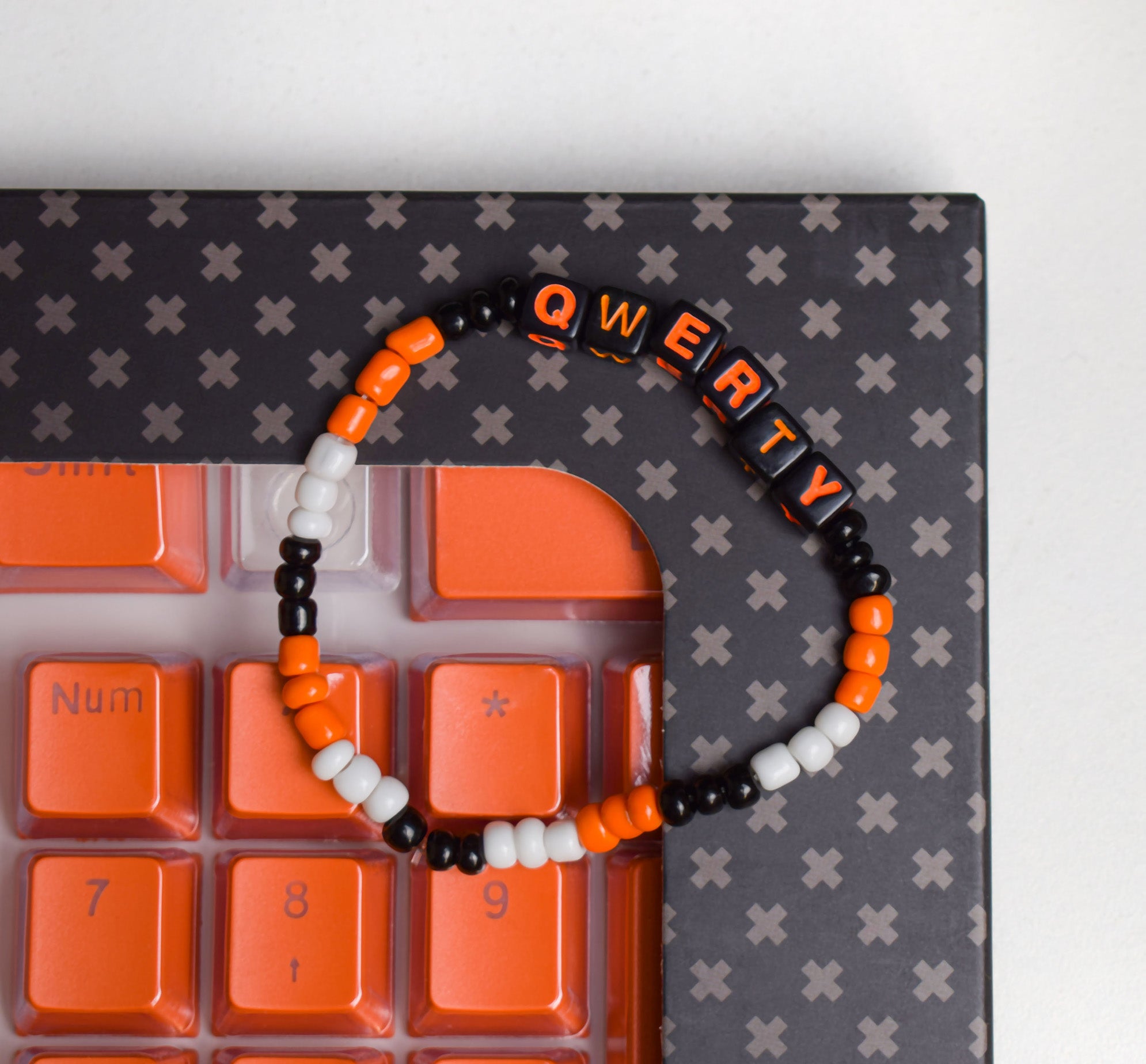 Brățară QwertyKey x Bold Persons - QwertyKey