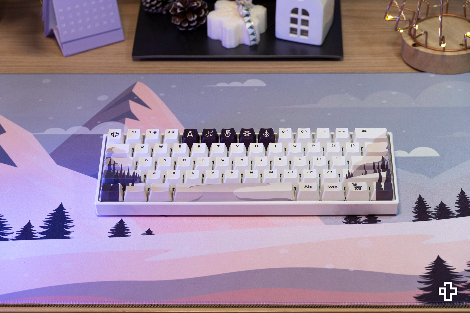 Deskmat Mousepad QwertyKey Winter Blast 4mm margini cusute