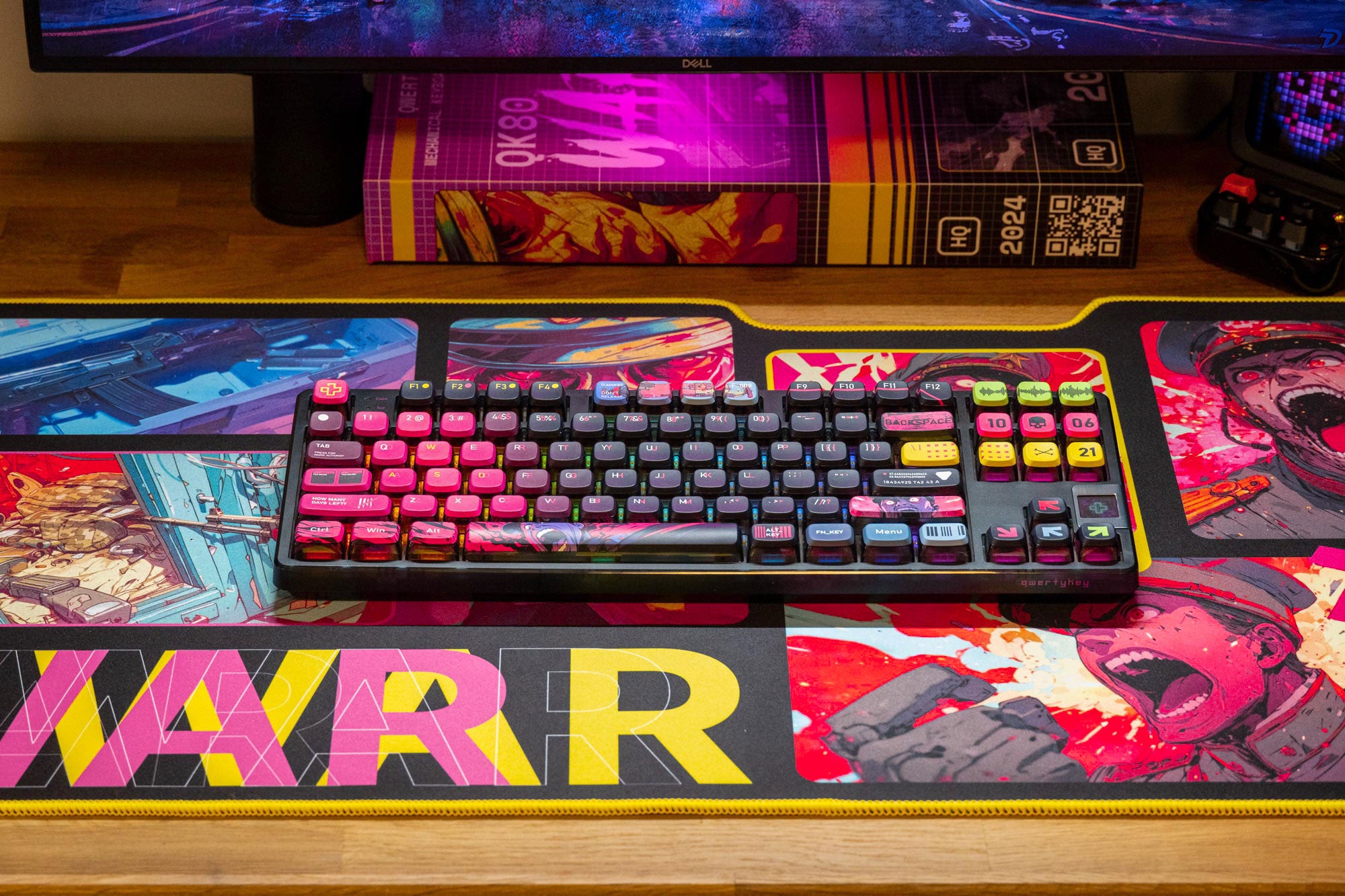 Deskmat Podkładka pod mysz QwertyKey Wojna 4mm marginesy szyte