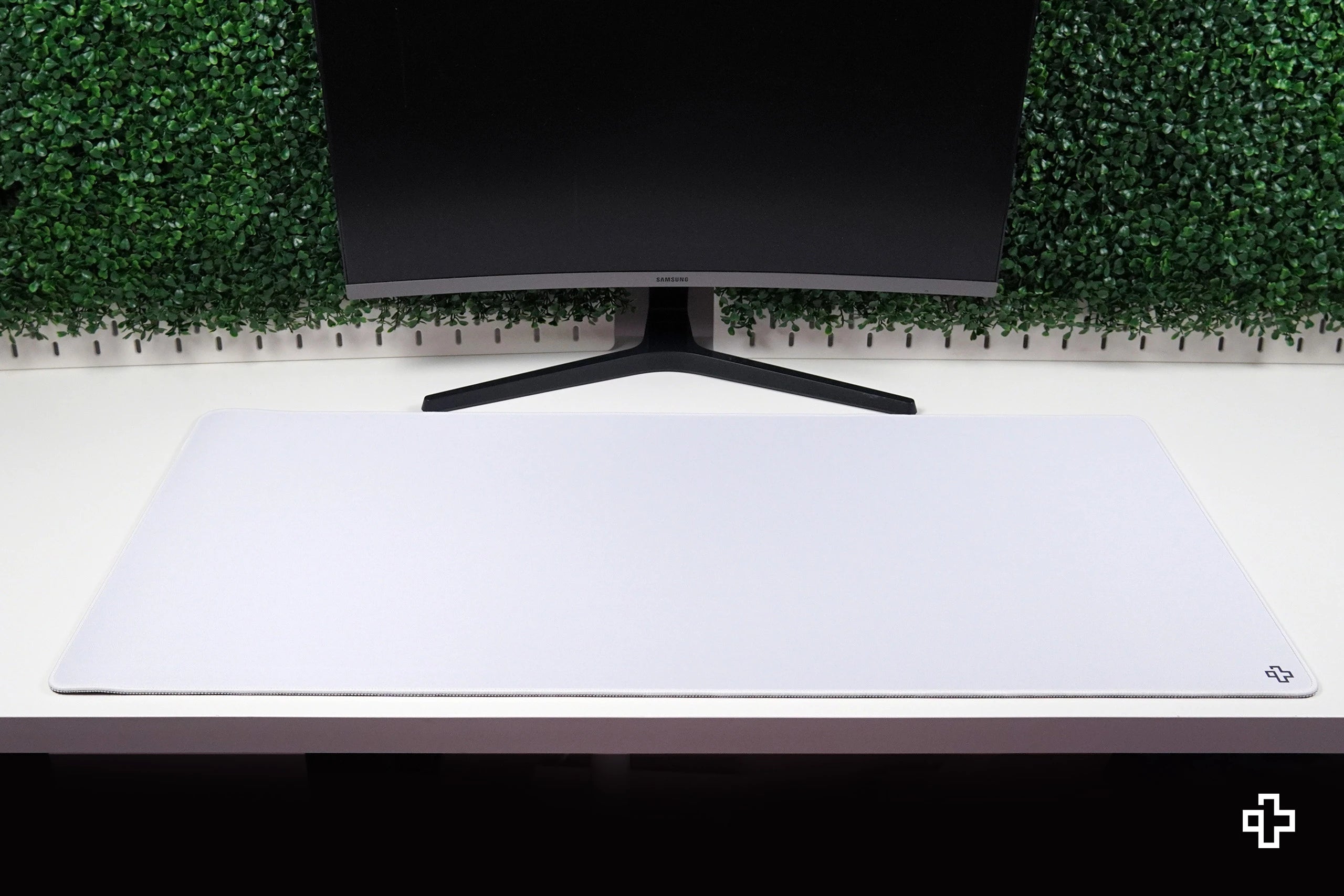 Deskmat Podkładka pod mysz QwertyKey Biały Klasyczny Prosty 4mm krawędzie zszyte