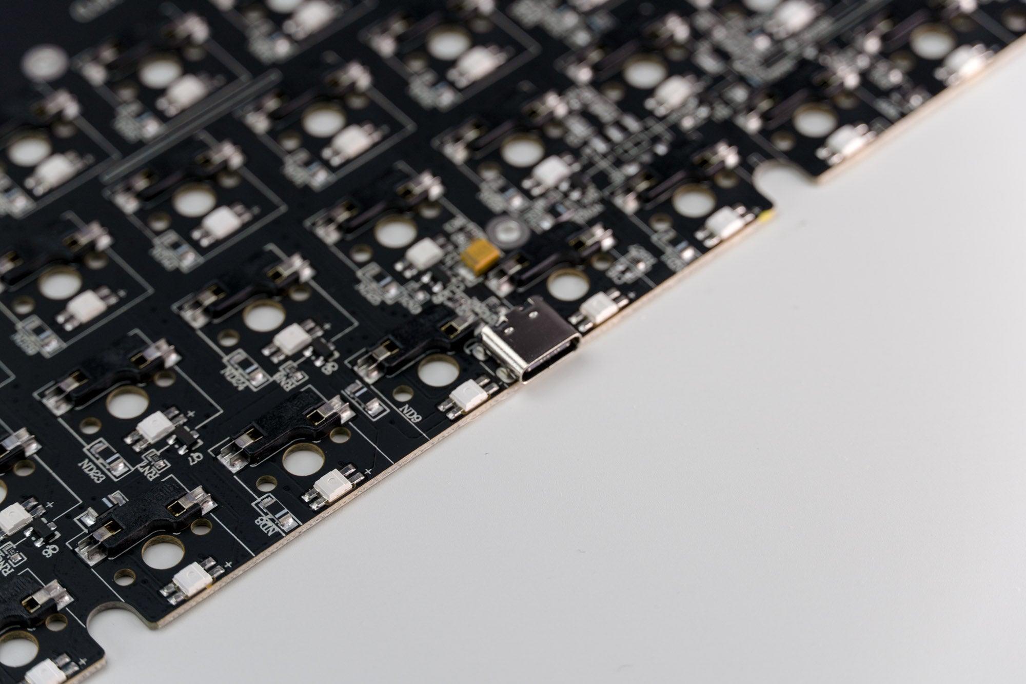 PCB QwertyKey65 Hotswap RGB Accesorii QwertyKey